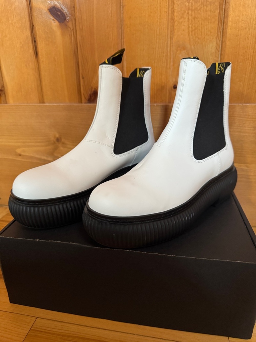 Lanvin Arpege Ankle Boots